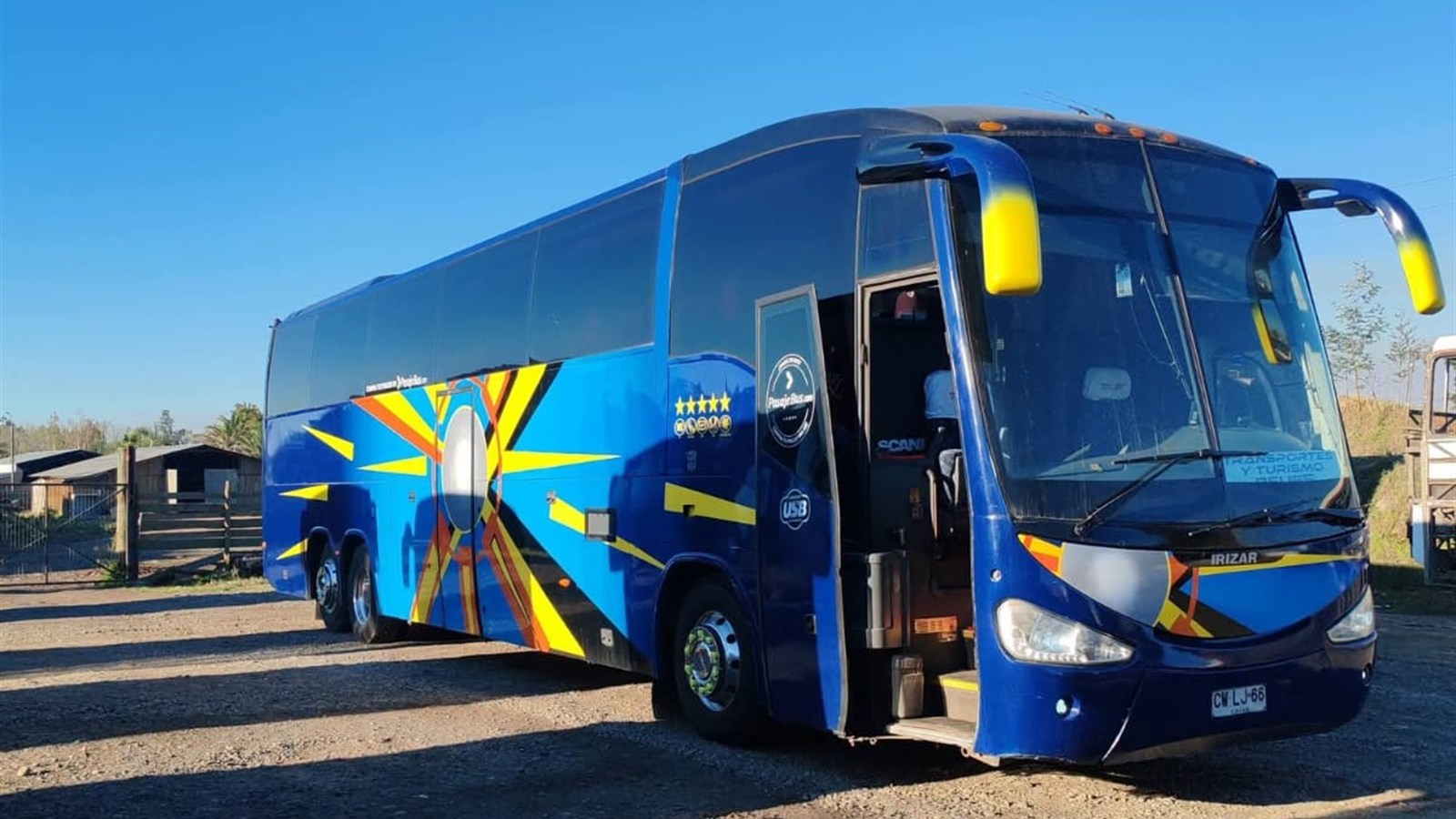 Bus Scania Salón Semi Cama